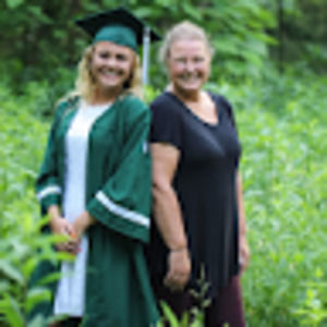 Meet your Posher, Alisa